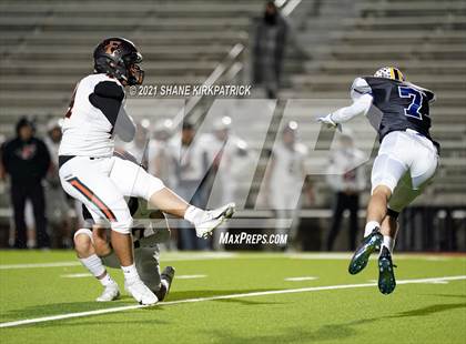 Thumbnail 3 in Ferris vs. Sunnyvale (4A-2 Region II Bi District) photogallery.