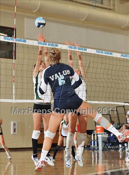 Thumbnail 3 in Summit @ Valor Christian photogallery.