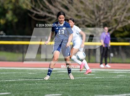 Thumbnail 2 in Everett Alvarez vs. Soledad (CIF CCS D4 Finals) photogallery.