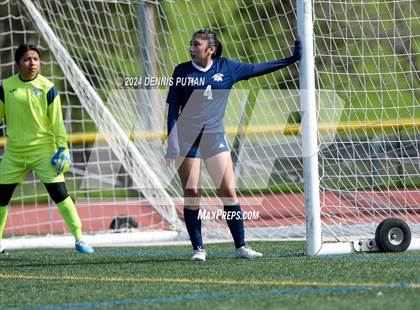 Thumbnail 3 in Everett Alvarez vs. Soledad (CIF CCS D4 Finals) photogallery.