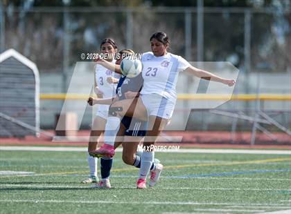 Thumbnail 3 in Everett Alvarez vs. Soledad (CIF CCS D4 Finals) photogallery.