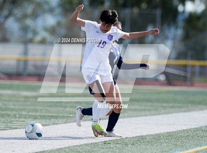 Thumbnail 1 in Everett Alvarez vs. Soledad (CIF CCS D4 Finals) photogallery.