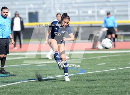 Thumbnail 1 in Everett Alvarez vs. Soledad (CIF CCS D4 Finals) photogallery.