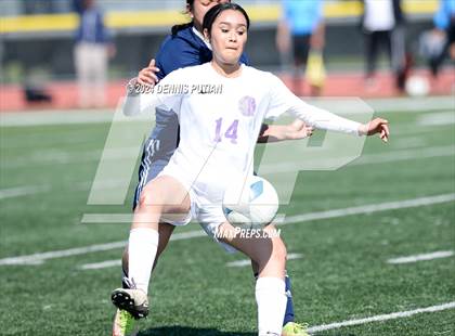 Thumbnail 1 in Everett Alvarez vs. Soledad (CIF CCS D4 Finals) photogallery.