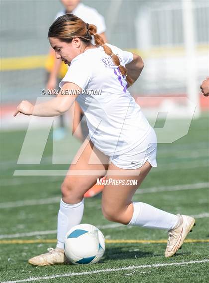 Thumbnail 1 in Everett Alvarez vs. Soledad (CIF CCS D4 Finals) photogallery.