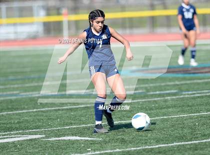 Thumbnail 3 in Everett Alvarez vs. Soledad (CIF CCS D4 Finals) photogallery.