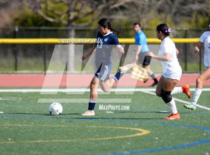 Thumbnail 3 in Everett Alvarez vs. Soledad (CIF CCS D4 Finals) photogallery.