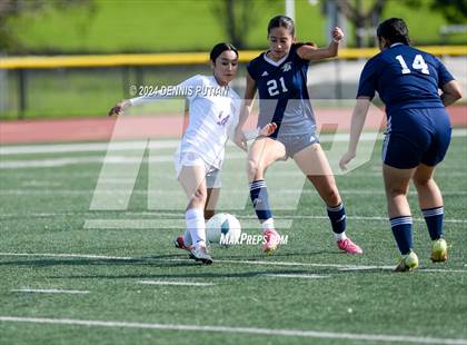 Thumbnail 1 in Everett Alvarez vs. Soledad (CIF CCS D4 Finals) photogallery.