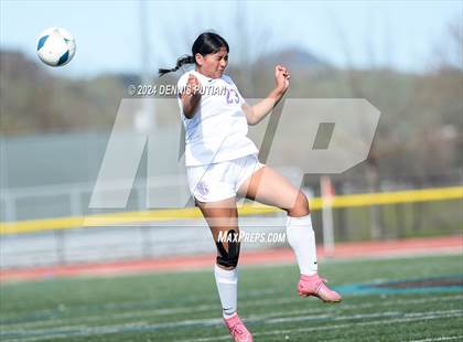 Thumbnail 3 in Everett Alvarez vs. Soledad (CIF CCS D4 Finals) photogallery.