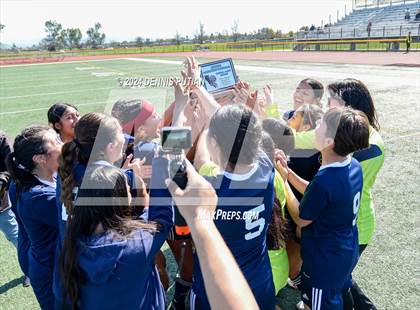 Thumbnail 2 in Everett Alvarez vs. Soledad (CIF CCS D4 Finals) photogallery.