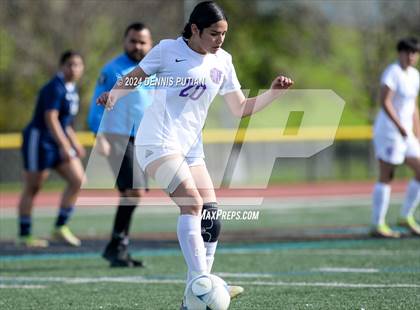 Thumbnail 1 in Everett Alvarez vs. Soledad (CIF CCS D4 Finals) photogallery.