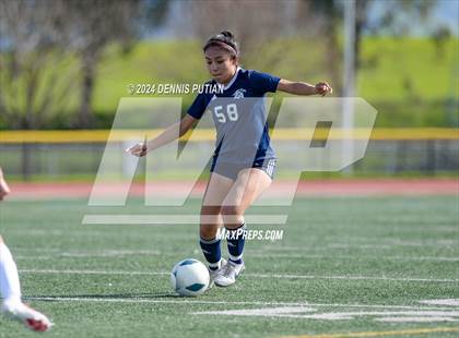 Thumbnail 2 in Everett Alvarez vs. Soledad (CIF CCS D4 Finals) photogallery.