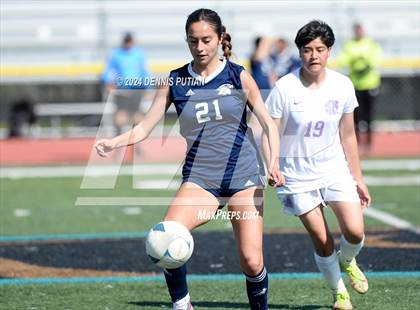Thumbnail 2 in Everett Alvarez vs. Soledad (CIF CCS D4 Finals) photogallery.