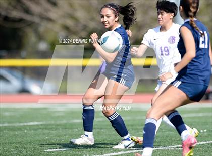 Thumbnail 3 in Everett Alvarez vs. Soledad (CIF CCS D4 Finals) photogallery.