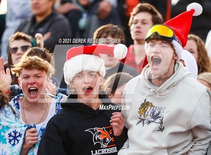 Thumbnail 2 in Montrose vs Erie (CHSAA 4A Semifinal) photogallery.