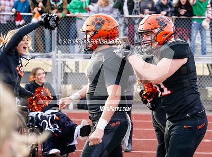 Thumbnail 2 in Montrose vs Erie (CHSAA 4A Semifinal) photogallery.