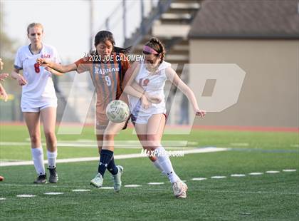 Thumbnail 2 in Lee vs Madison photogallery.