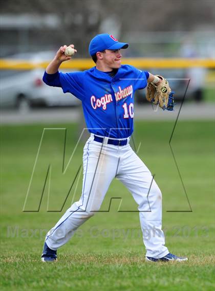 Thumbnail 1 in North Branford @ Coginchaug Regional photogallery.