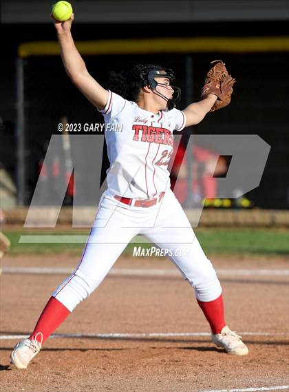 Thumbnail 3 in Whitwell @ Soddy Daisy photogallery.