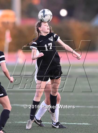 Thumbnail 3 in Lakeshore vs. Benjamin Franklin (LHSAA D2 Final) photogallery.