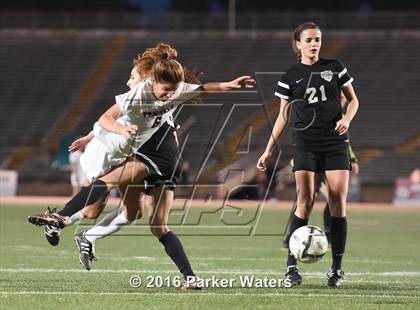 Thumbnail 3 in Lakeshore vs. Benjamin Franklin (LHSAA D2 Final) photogallery.