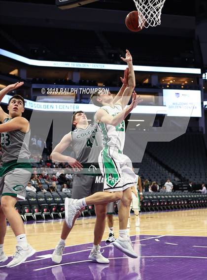 Thumbnail 2 in Dixon vs. Colfax (@ Golden 1 Center) photogallery.