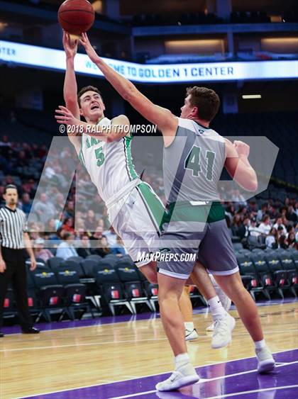 Thumbnail 1 in Dixon vs. Colfax (@ Golden 1 Center) photogallery.