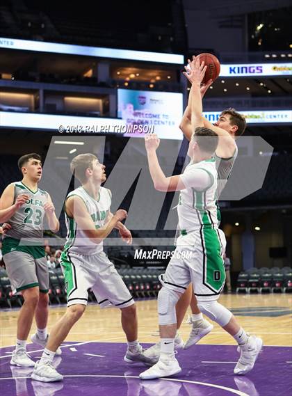 Thumbnail 2 in Dixon vs. Colfax (@ Golden 1 Center) photogallery.