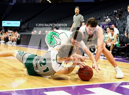 Thumbnail 3 in Dixon vs. Colfax (@ Golden 1 Center) photogallery.