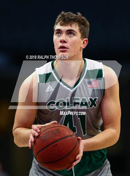 Thumbnail 3 in Dixon vs. Colfax (@ Golden 1 Center) photogallery.
