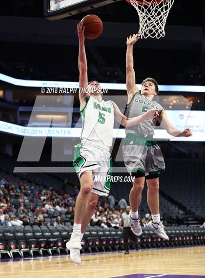 Thumbnail 3 in Dixon vs. Colfax (@ Golden 1 Center) photogallery.