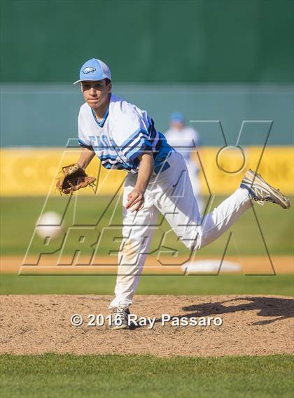 Thumbnail 3 in Southampton vs Rocky Point (Bethpage Ballpark) photogallery.