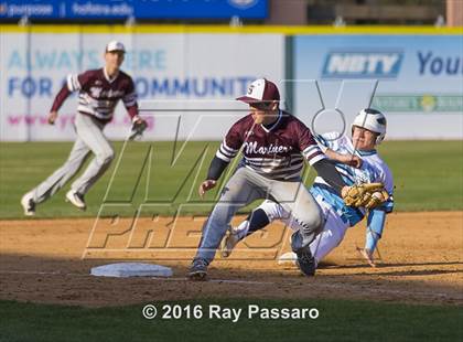 Thumbnail 2 in Southampton vs Rocky Point (Bethpage Ballpark) photogallery.