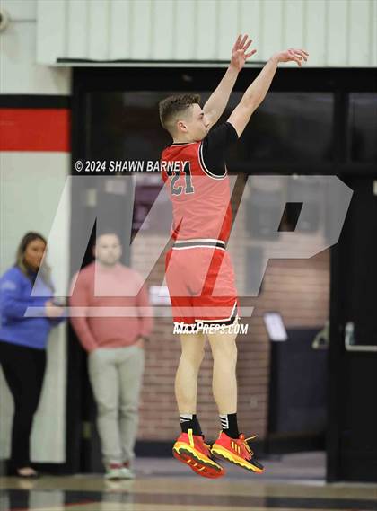 Thumbnail 1 in Park Tudor vs. Covenant Christian (IHSAA 2A Sectional S43 Semifinals) photogallery.