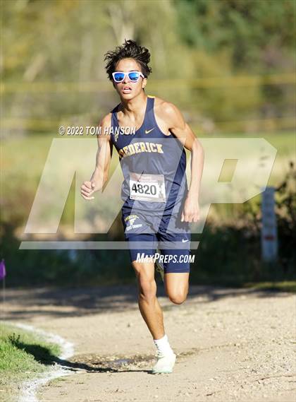 Thumbnail 2 in Longs Peak Invitational photogallery.