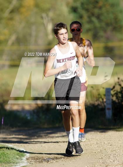 Thumbnail 1 in Longs Peak Invitational photogallery.