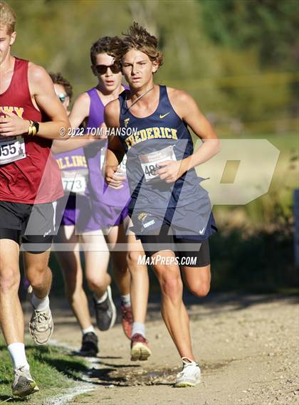 Thumbnail 2 in Longs Peak Invitational photogallery.
