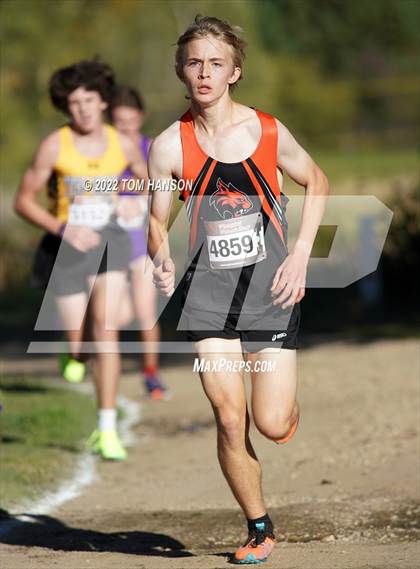 Thumbnail 2 in Longs Peak Invitational photogallery.