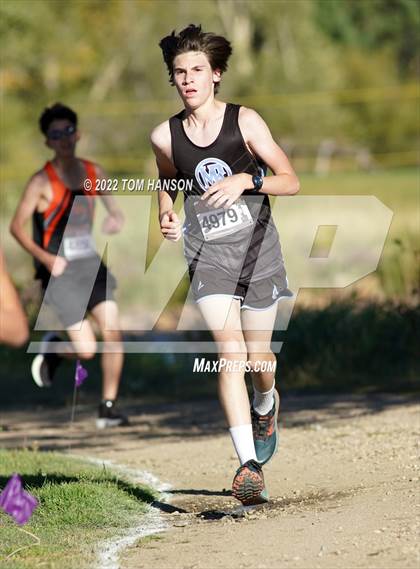 Thumbnail 3 in Longs Peak Invitational photogallery.