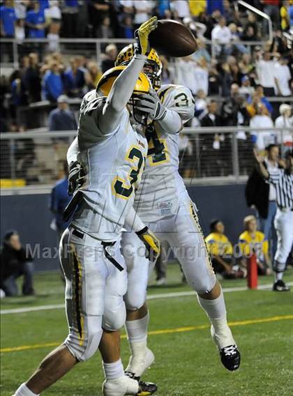 Thumbnail 2 in Edison vs. Fountain Valley photogallery.