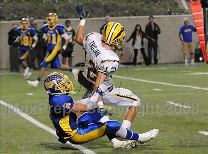 Thumbnail 2 in Edison vs. Fountain Valley photogallery.