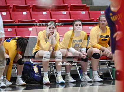 Thumbnail 3 in Hoxie vs. Mayflower (AAA 3A State Playoffs 1st round) photogallery.