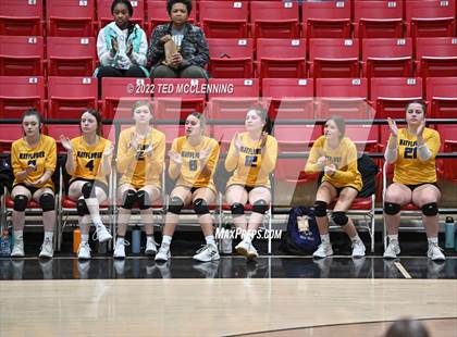 Thumbnail 2 in Hoxie vs. Mayflower (AAA 3A State Playoffs 1st round) photogallery.