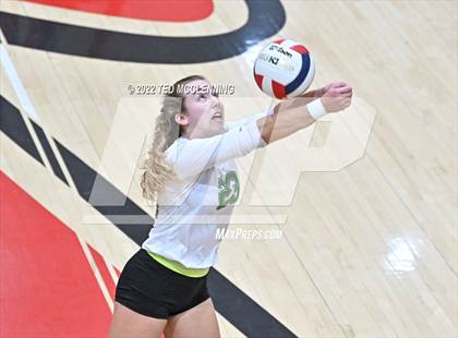 Thumbnail 1 in Hoxie vs. Mayflower (AAA 3A State Playoffs 1st round) photogallery.