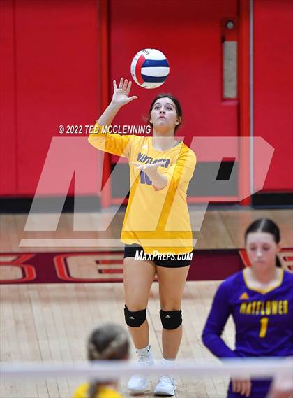 Thumbnail 1 in Hoxie vs. Mayflower (AAA 3A State Playoffs 1st round) photogallery.