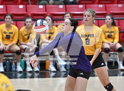Thumbnail 1 in Hoxie vs. Mayflower (AAA 3A State Playoffs 1st round) photogallery.