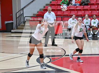 Thumbnail 1 in Hoxie vs. Mayflower (AAA 3A State Playoffs 1st round) photogallery.