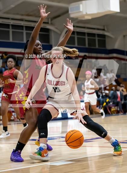 Thumbnail 3 in Douglas Byrd @ Terry Sanford photogallery.