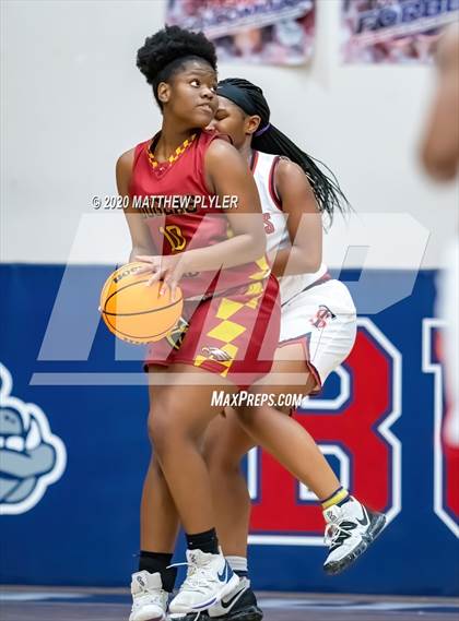 Thumbnail 3 in Douglas Byrd @ Terry Sanford photogallery.