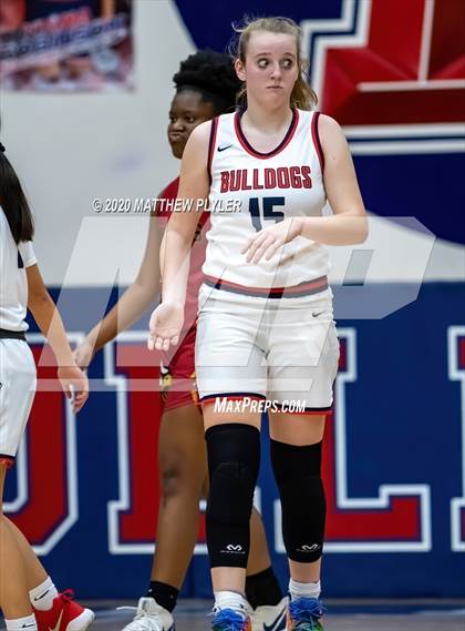 Thumbnail 1 in Douglas Byrd @ Terry Sanford photogallery.